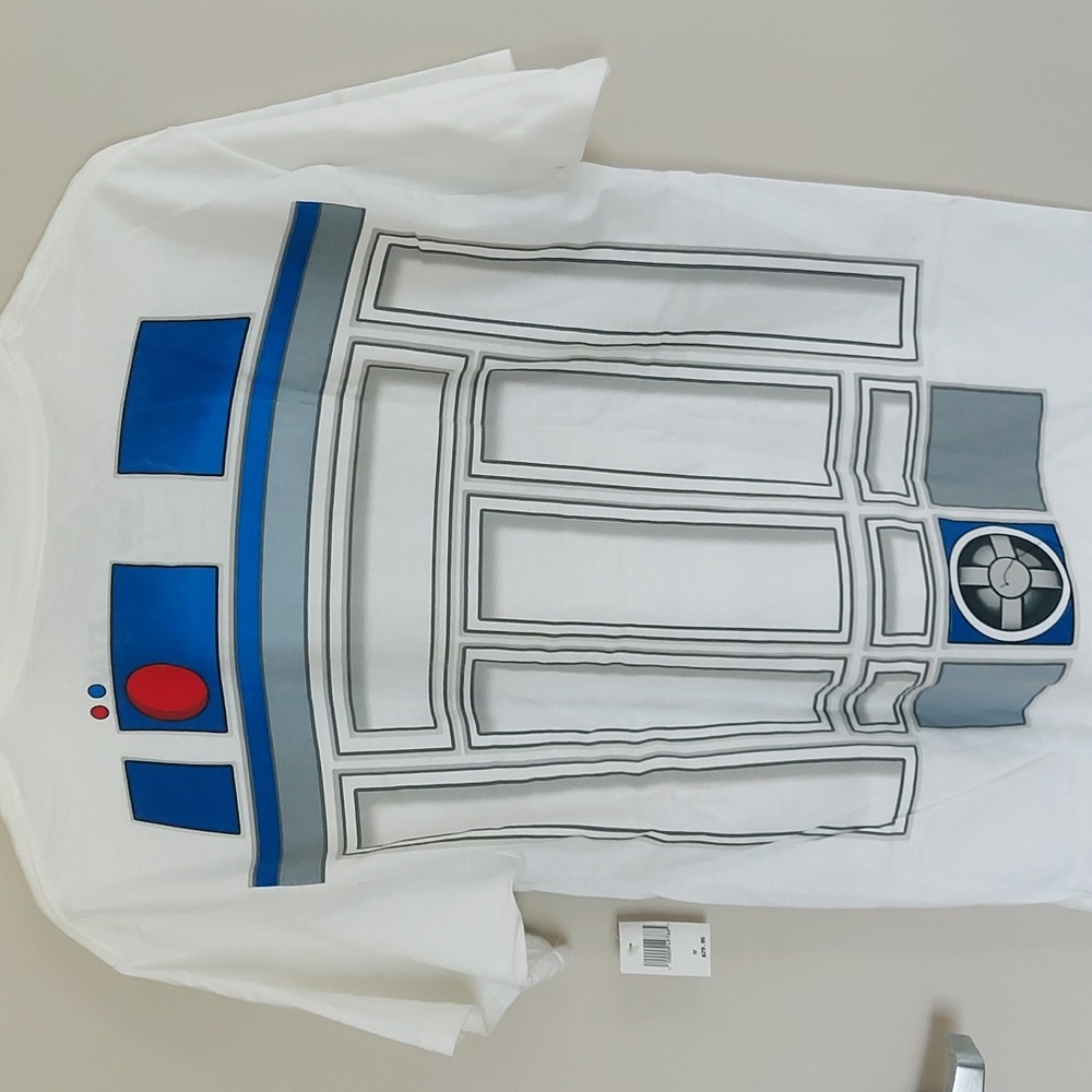 NWT R2-D2 T-shirt M Official StarWars Merchandise - Picture 2 of 10